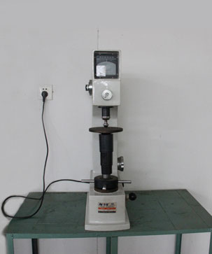 Explore #WFH life with the LG team - Little girl sitting at a desk in her home next to an LG monitor